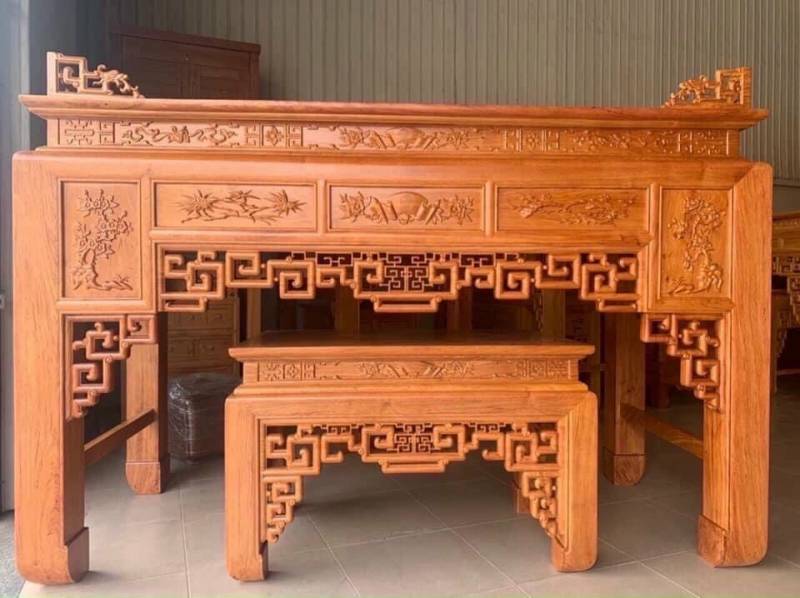 Bàn thờ mẫu chuyện - BT06