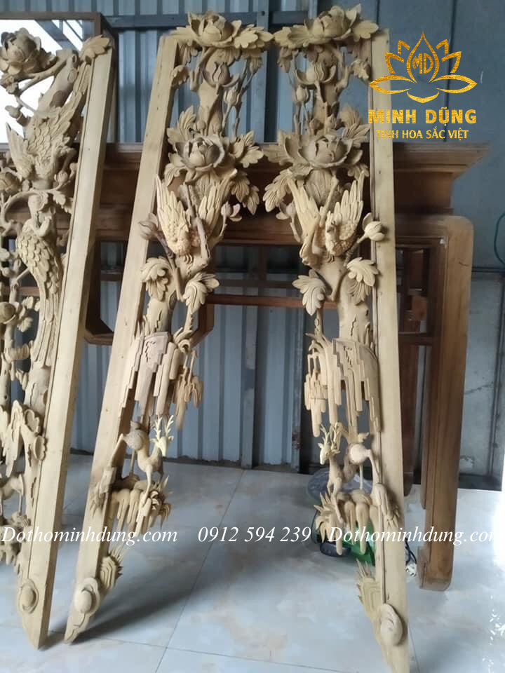 Hoa văn đuôi cửa võng