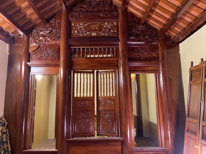 Cửa nhà thờ -  CNT08