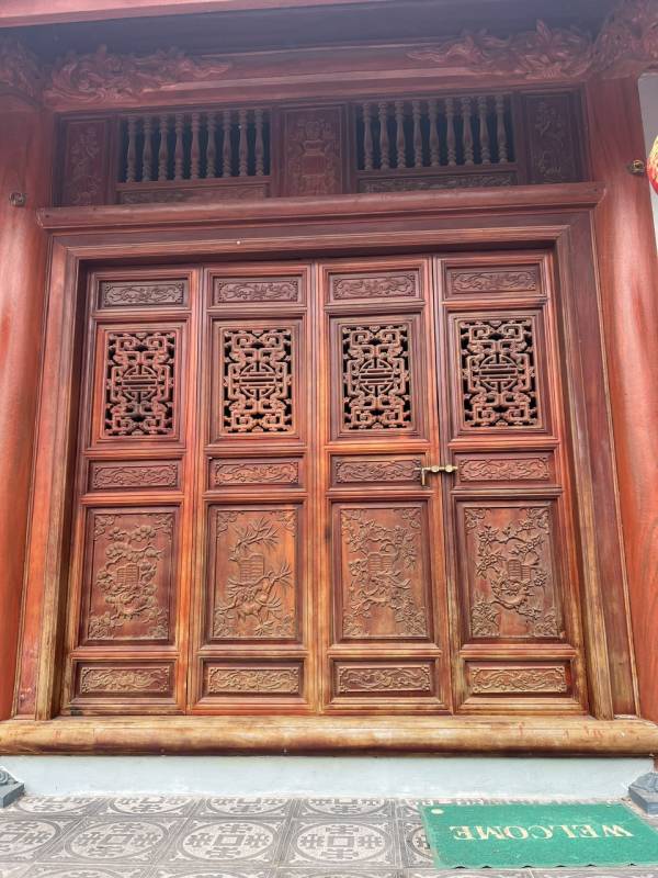 Cửa nhà thờ -  CNT07